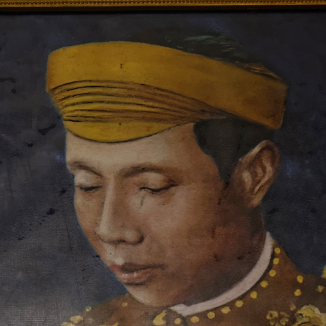 Hué-Tombeau de Khaï Dinh-071